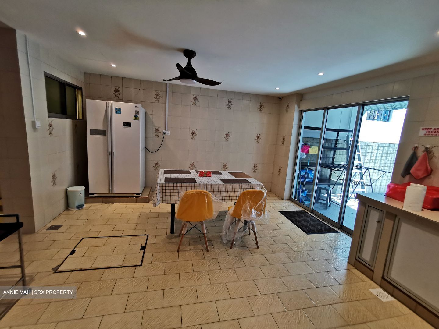 Golden Hill Estate (D19), Terrace #333949251